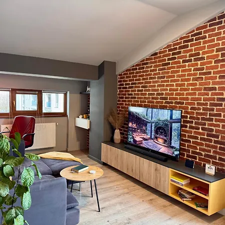 Apartment Cozy Flat And Parking In Floreasca, Perfect For Longer