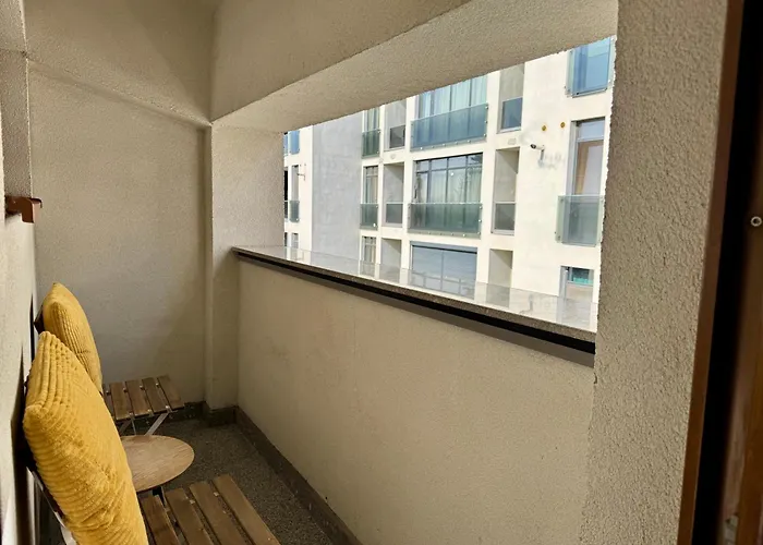 Cozy Flat And Parking In Floreasca, Perfect For Longer Bucharest