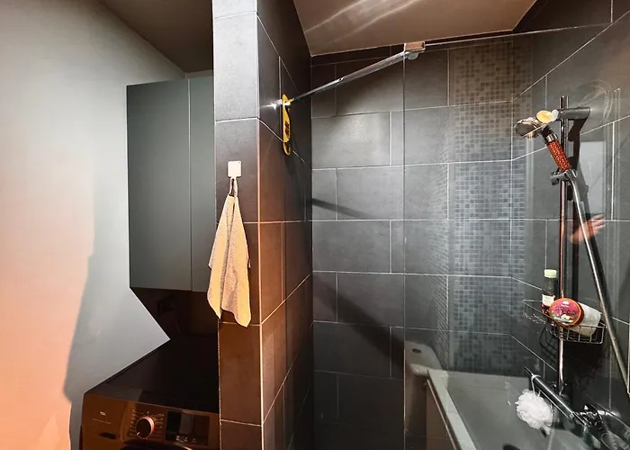 Apartment Cozy Flat And Parking In Floreasca, Perfect For Longer
