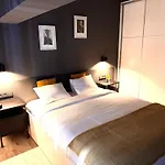 Cozy Flat And Parking In Floreasca, Perfect For Longer Апартаменты *