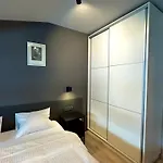 Cozy Flat And Parking In Floreasca, Perfect For Longer Апартаменты Бухарест