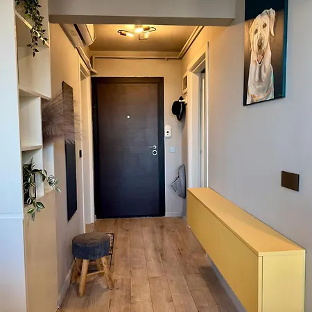 Cozy Flat And Parking In Floreasca, Perfect For Longer 아파트 *
